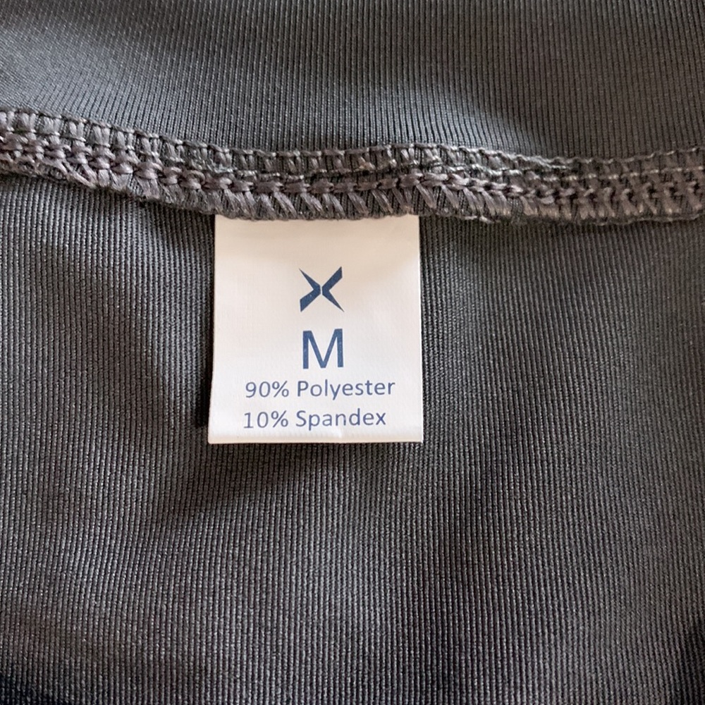 Gray Rashguard Long Sleeve Size Medium - Picture 6 of 8